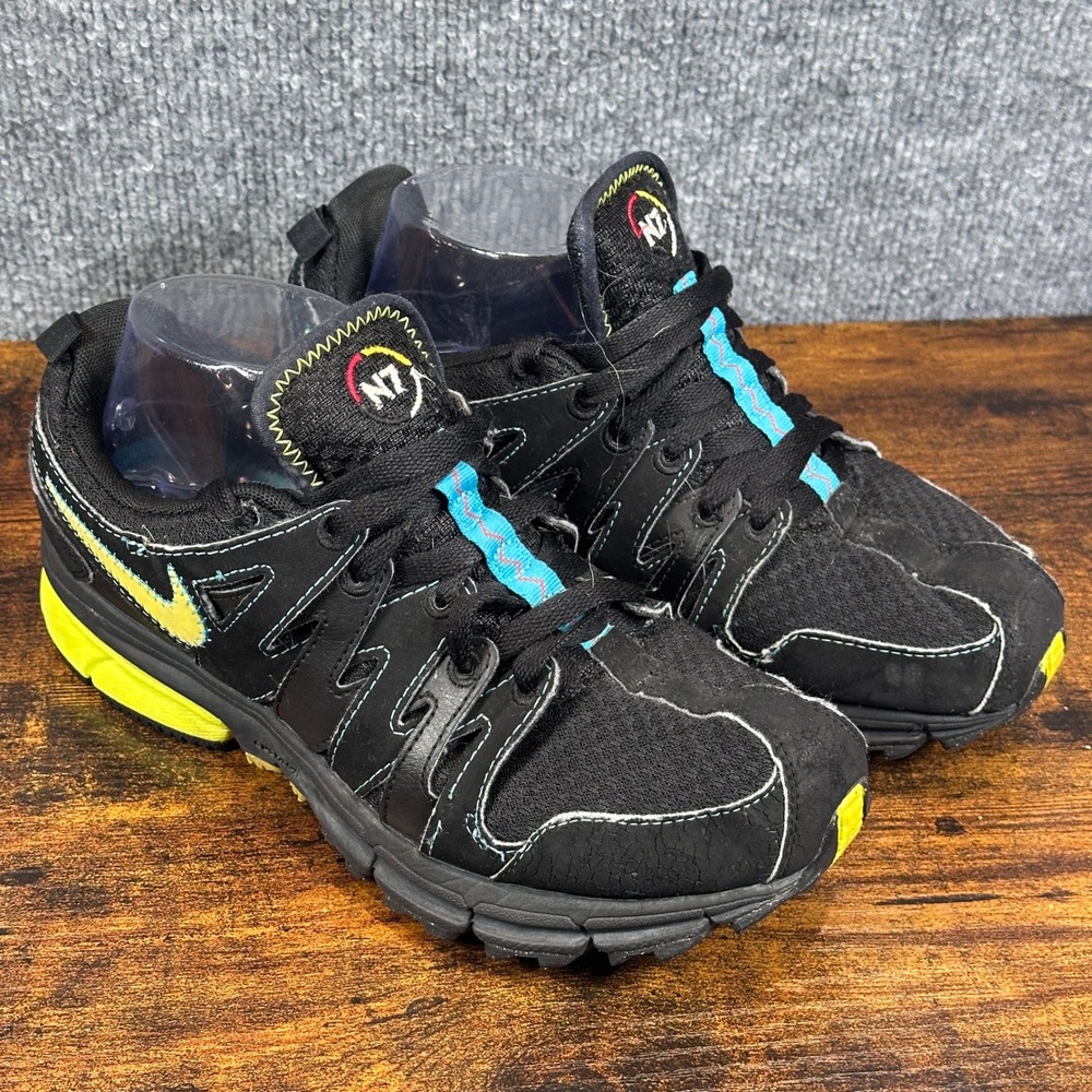 Nike Air.  N7 Running Shoes Womens 8 Athleisure Techwear Sporty Running Gorpcore